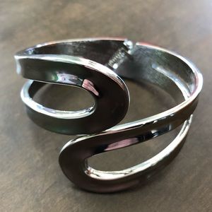 Hinged Silver Bracelet